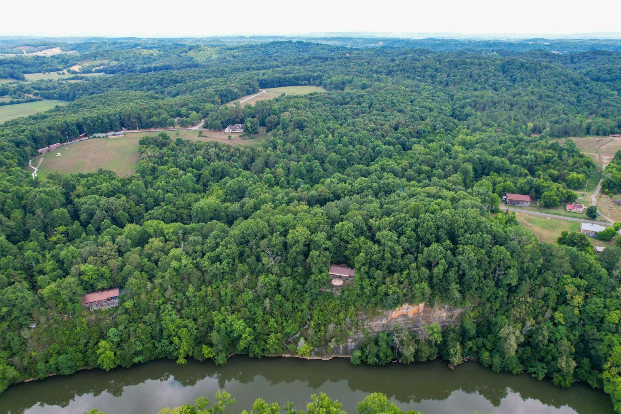 1 Pates Hill, Mosheim, TN 37818