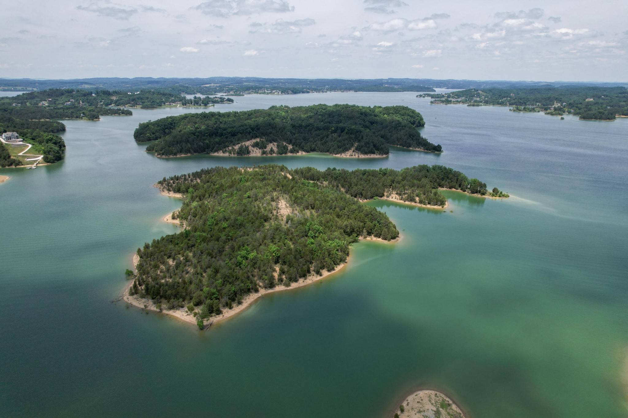 0 Douglas Lake Island, Sevierville, TN 37876