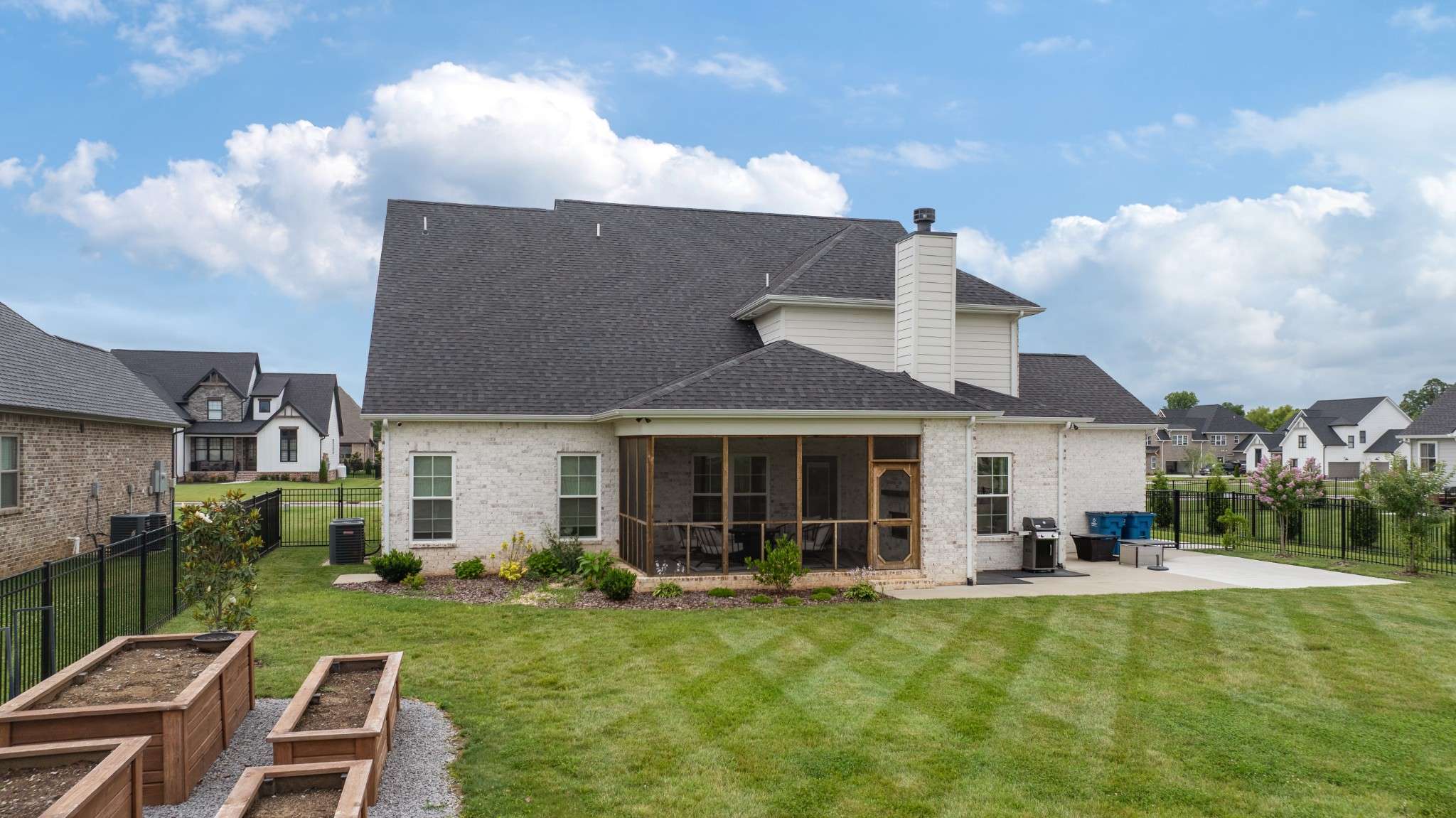 2707 Congress Dr, Murfreesboro, TN 37128