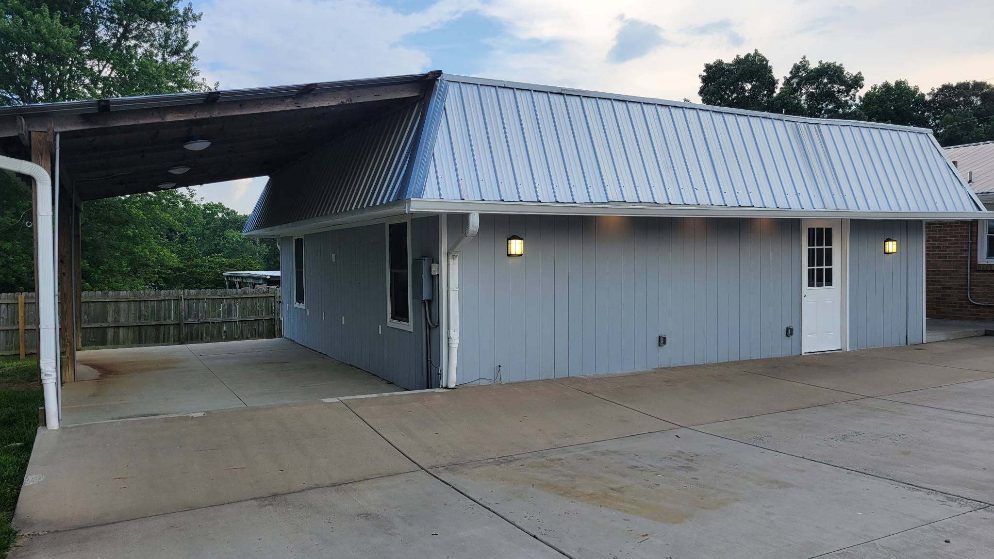 1017B Primrose Dr, Greenbrier, TN 37073