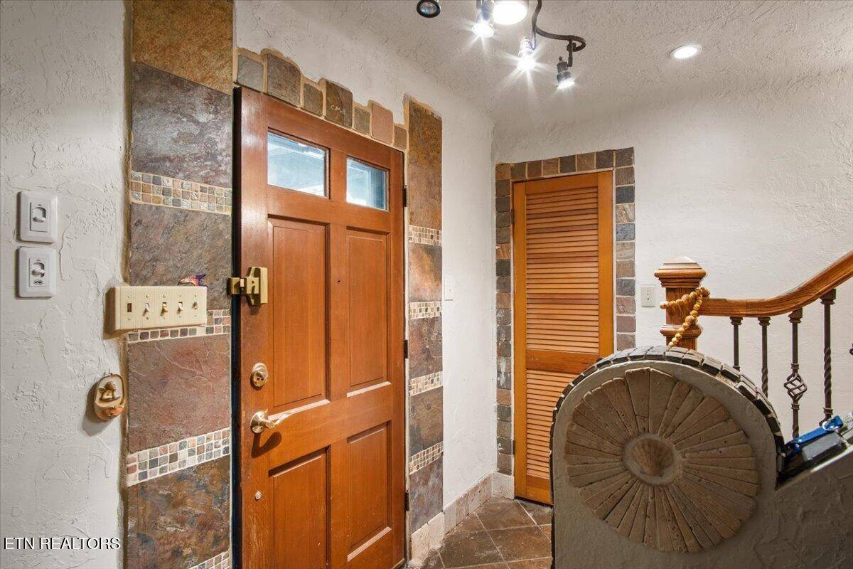 103 Baltimore Drive, Oak Ridge, TN 37830