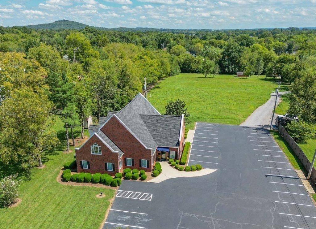 1404 North Main Street, Shelbyville, TN 37160