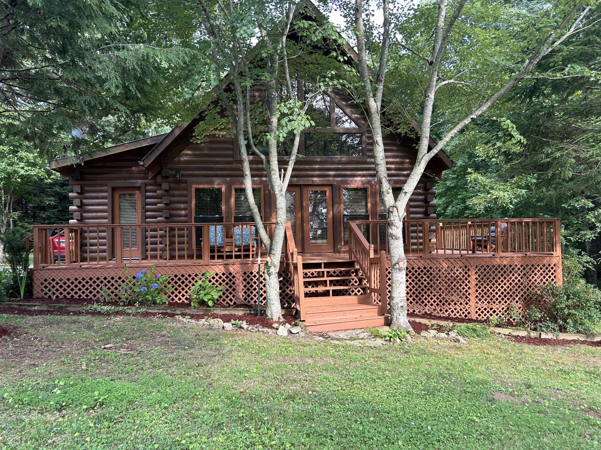 10 Meadow Brook Ln, Spencer, TN 38585