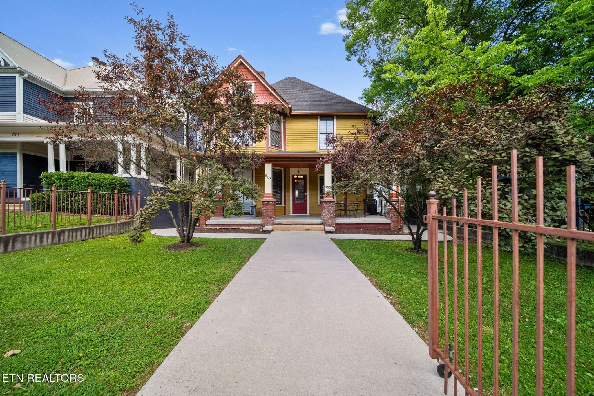 808 N 4th Ave, Knoxville, TN 37917