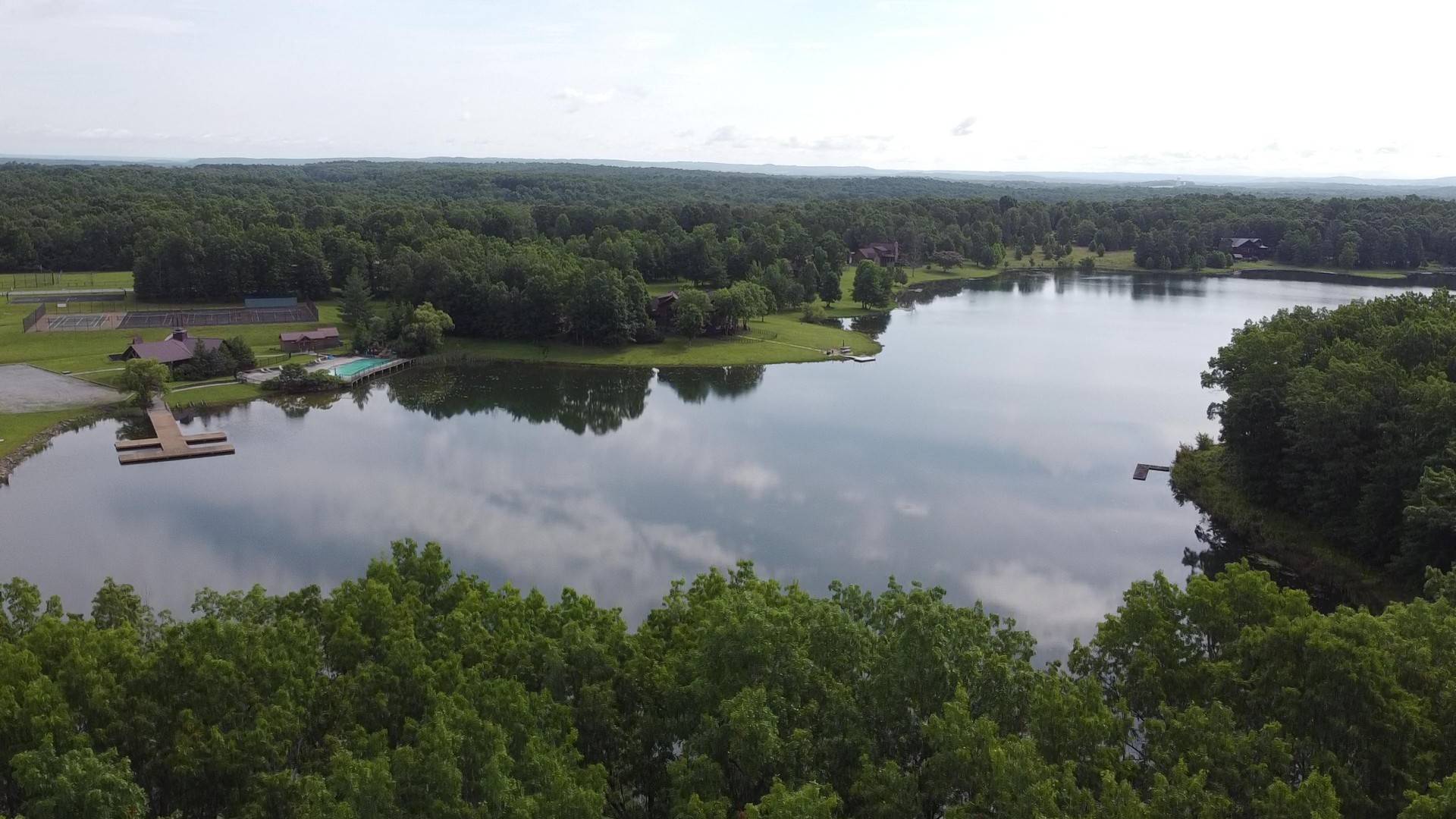 131 Camp Creek Circle, Spencer, TN 38585