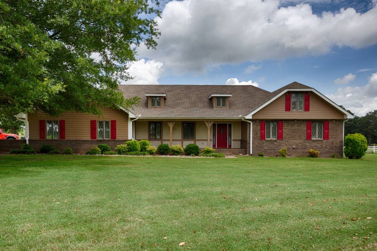 27615 Shannon Rd, Ardmore, AL 35739