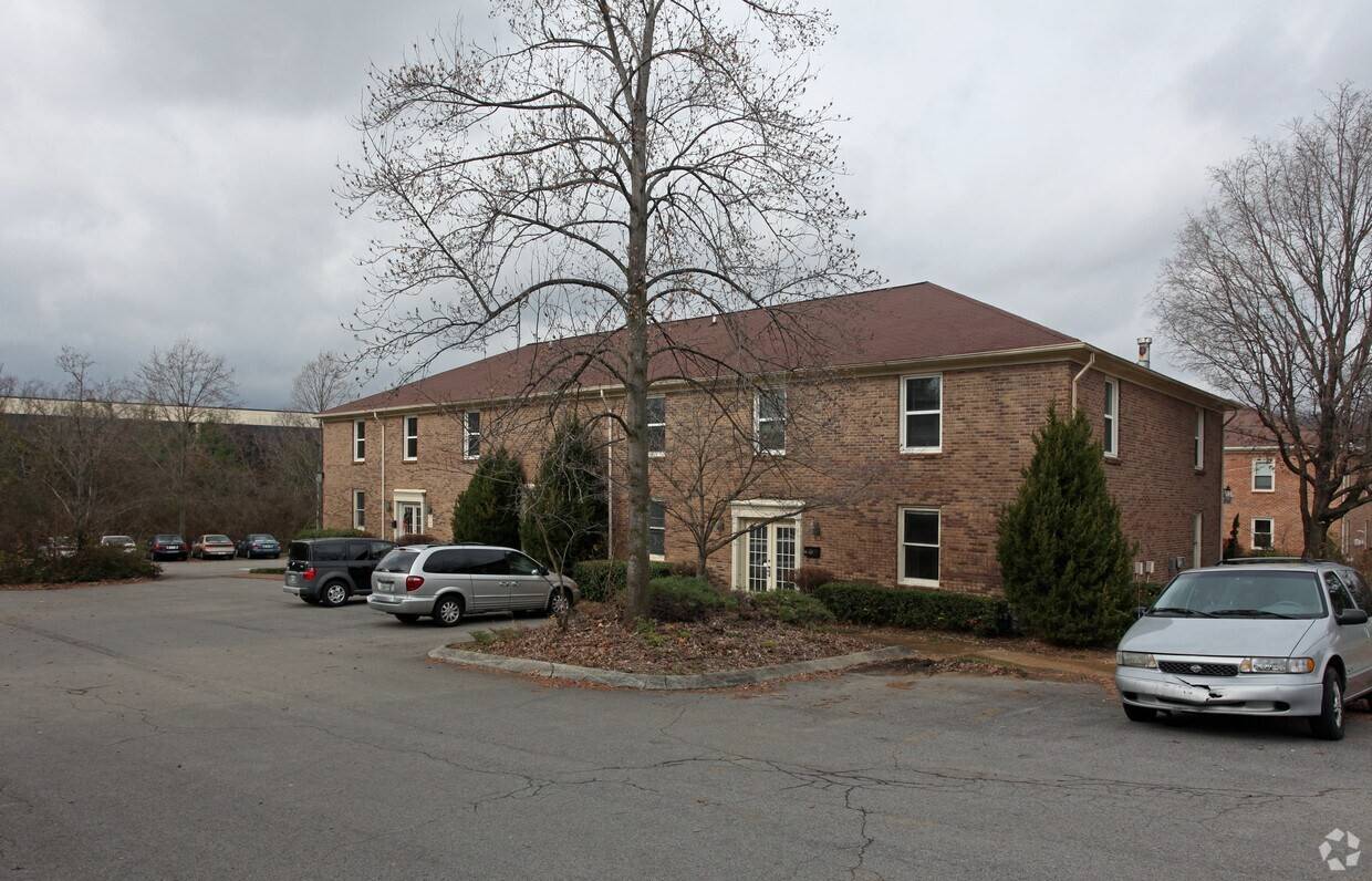 233 Wilson Pike Cir, Brentwood, TN 37027