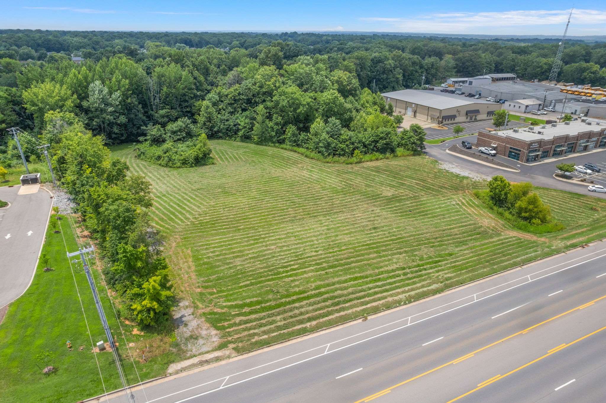 2630 Madison St, Clarksville, TN 37043