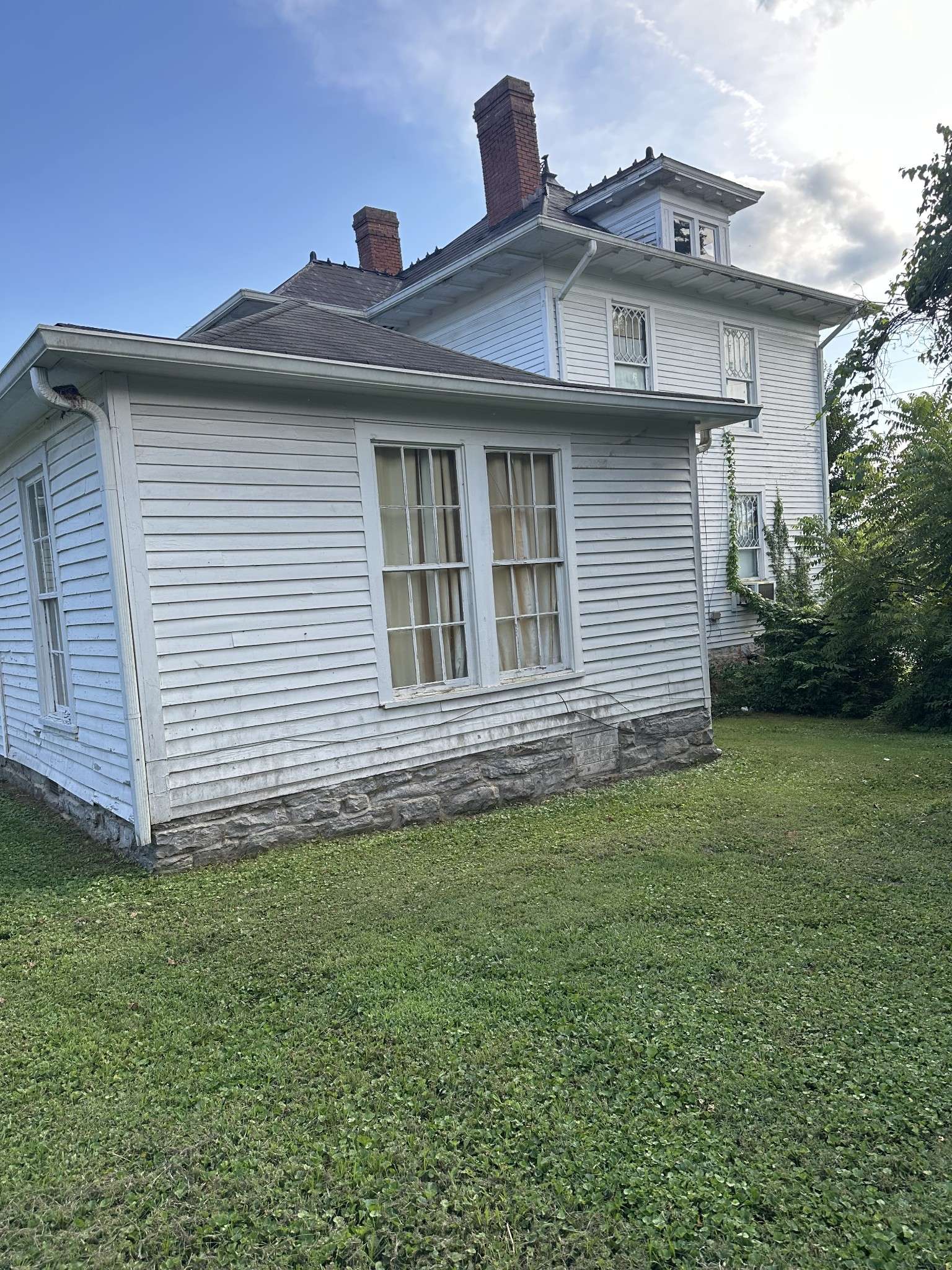 704 Main St #N, Carthage, TN 37030