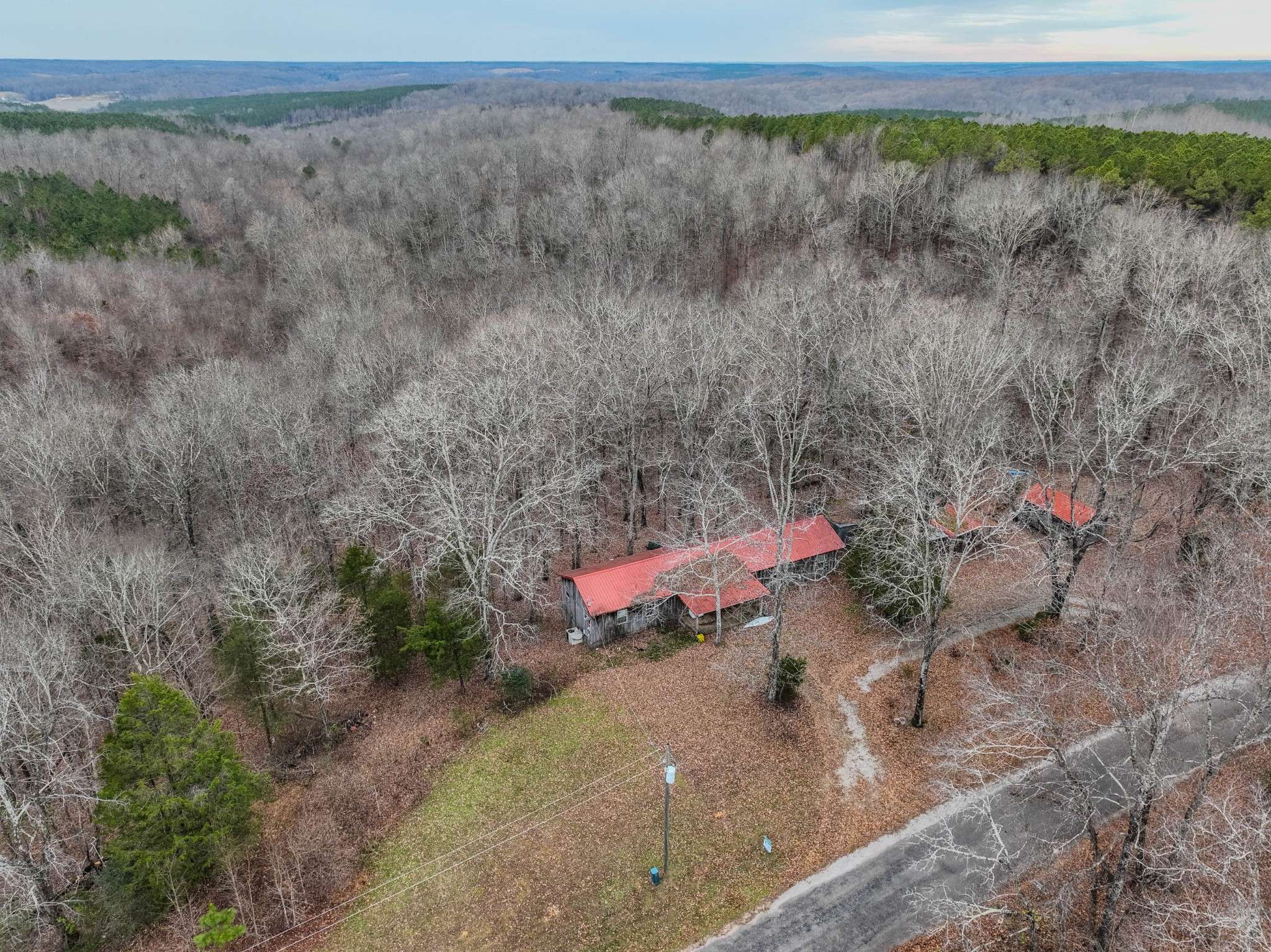 366 Ridge Rd, Westpoint, TN 38486