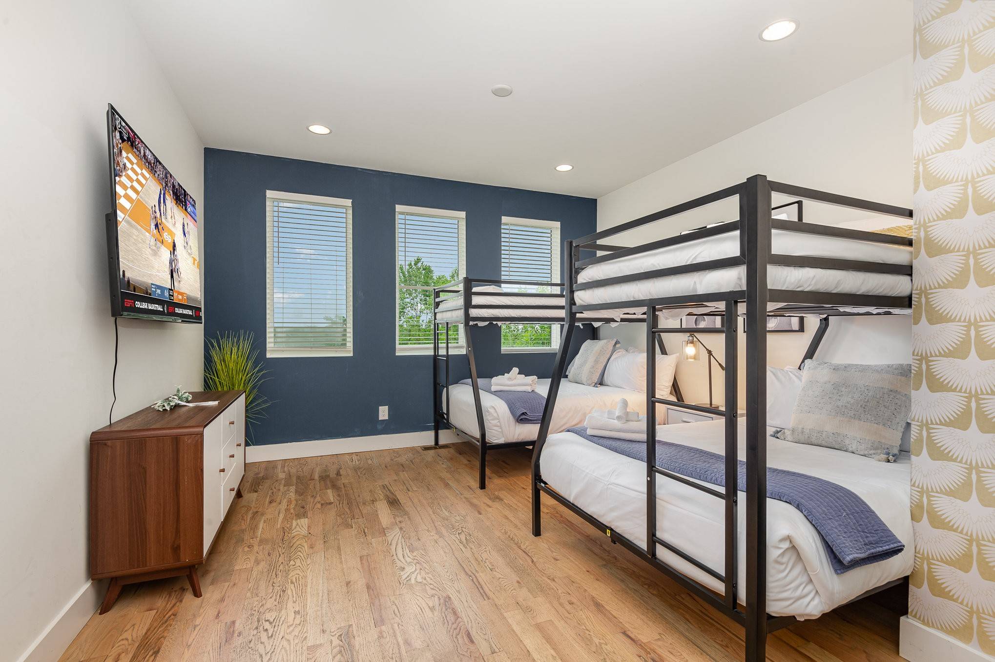 117A Elmhurst Ave, Nashville, TN 37207