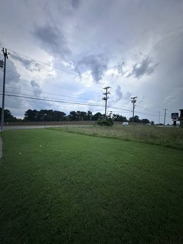2255 Fort Campbell Blvd, Clarksville, TN 37042