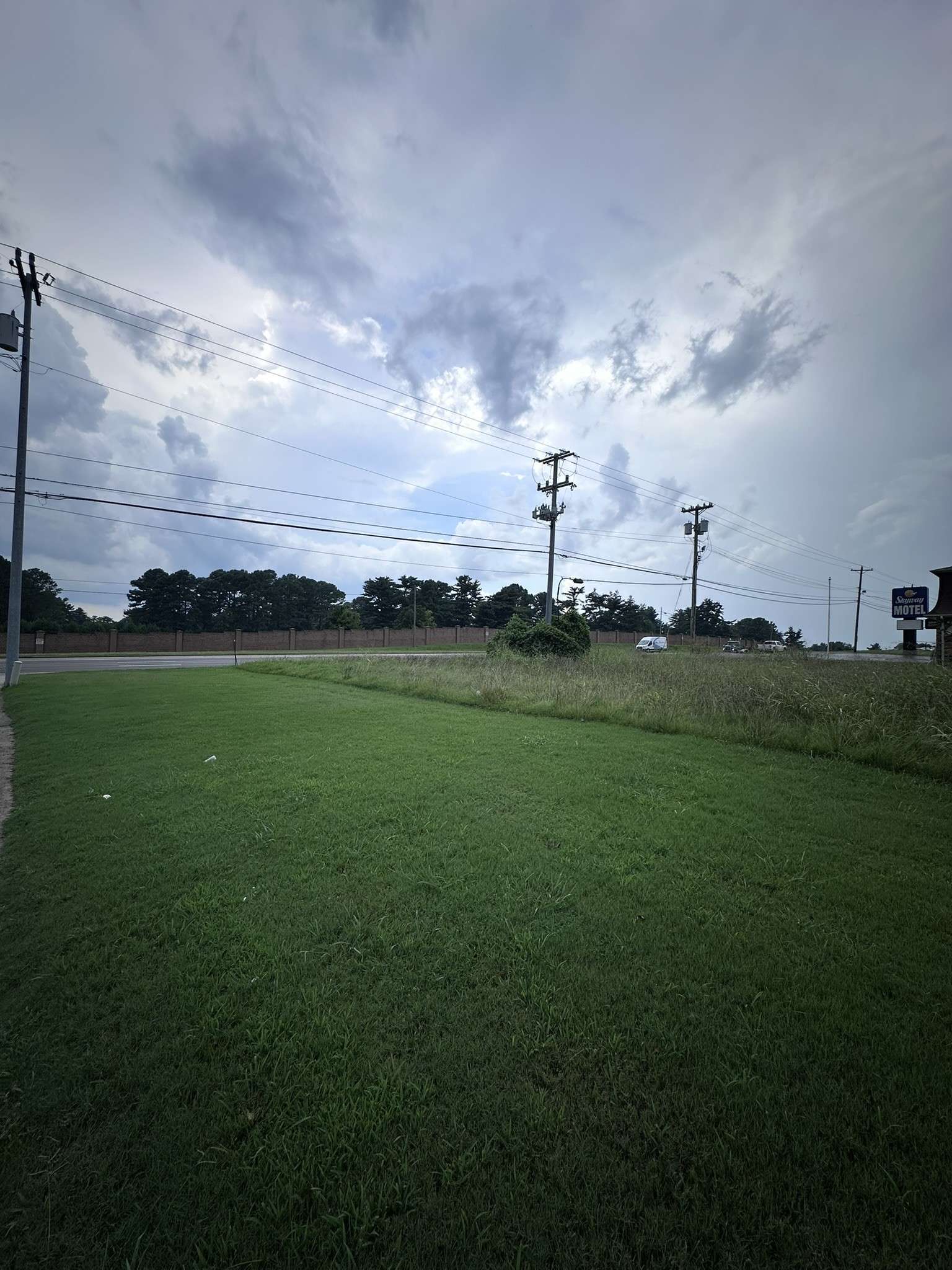 2255 Fort Campbell Blvd, Clarksville, TN 37042