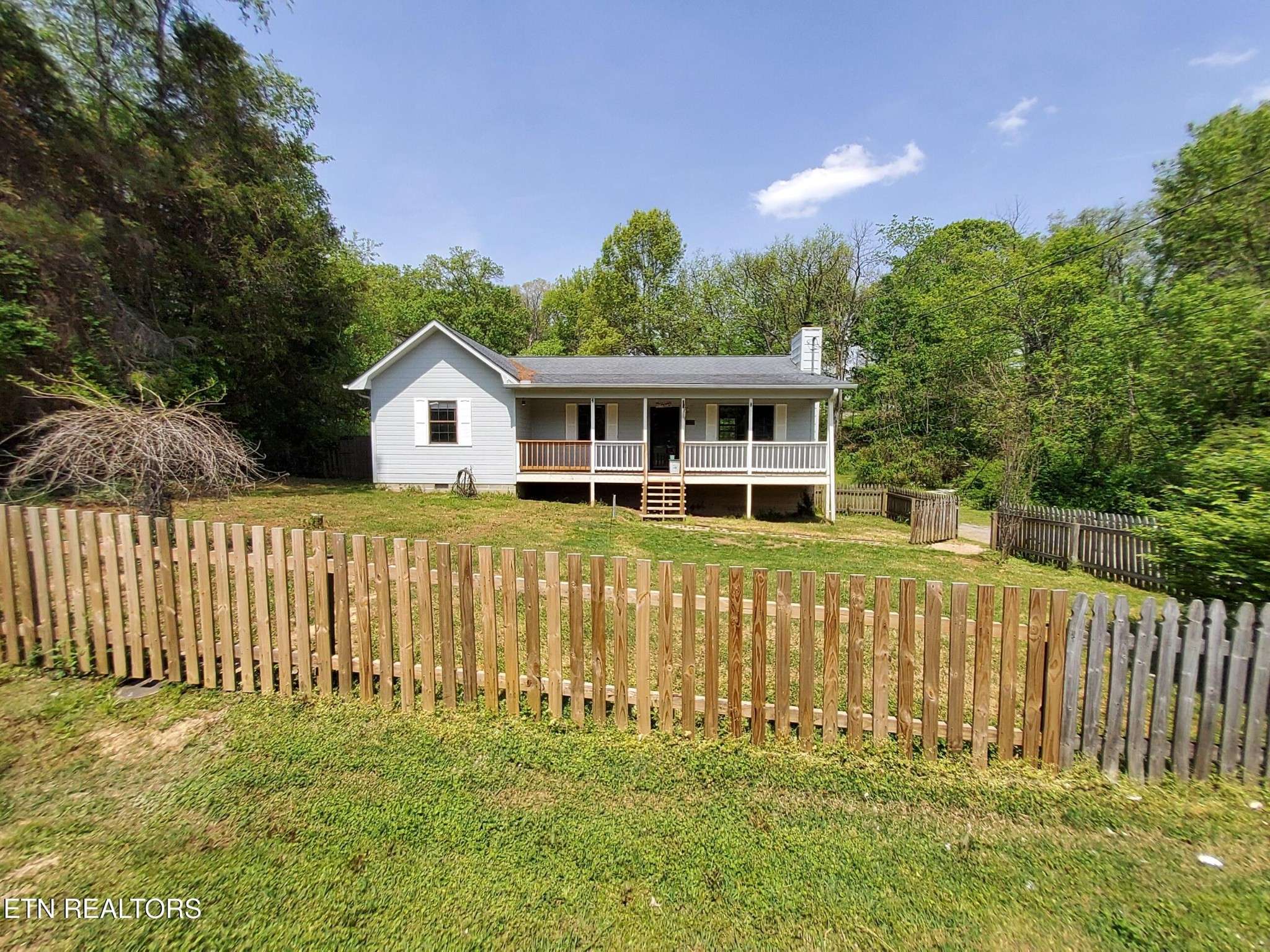1228 Payne School Drive, Sevierville, TN 37876
