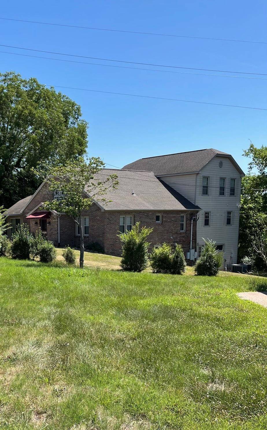 232 Church St, Dover, TN 37058