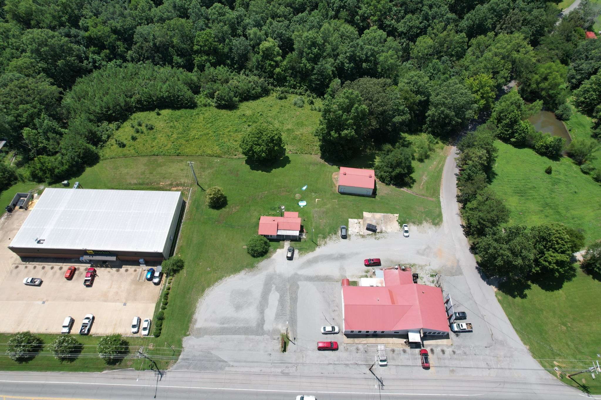 1331 Highway 100, Centerville, TN 37033