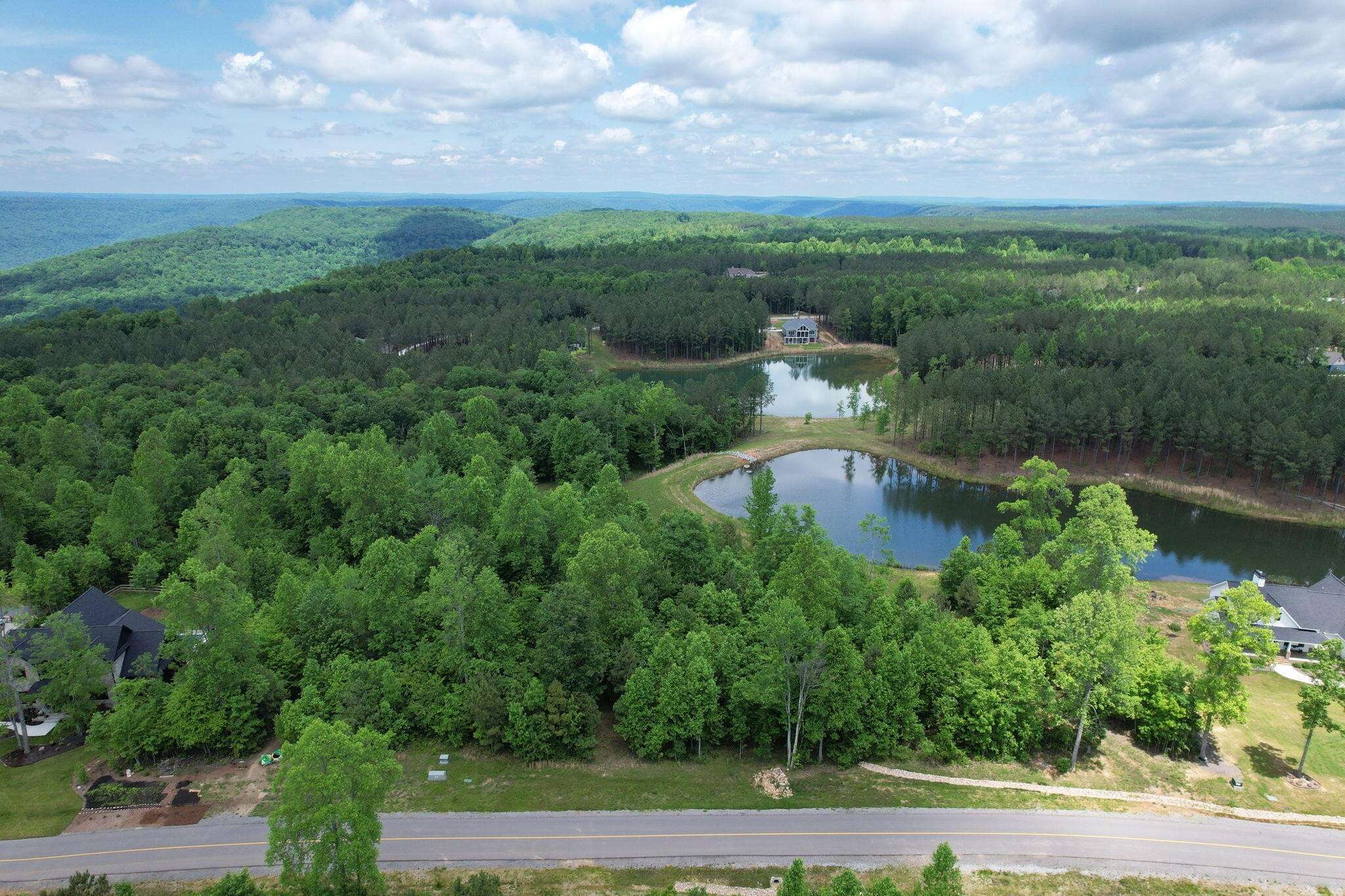 460 Cherokee Path, Jasper, TN 37347