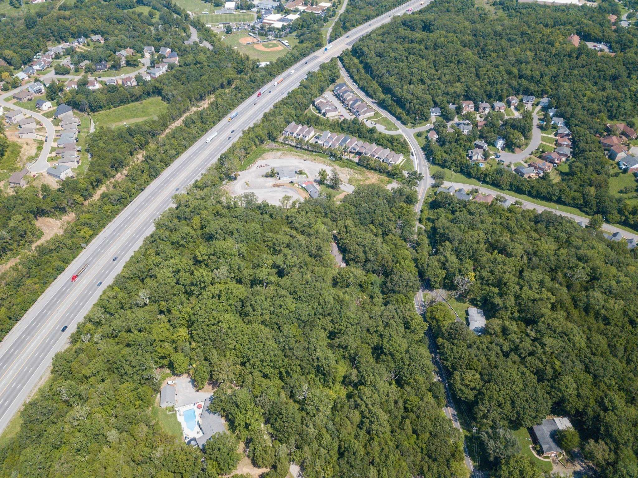 7677 Sawyer Brown Rd, Nashville, TN 37221