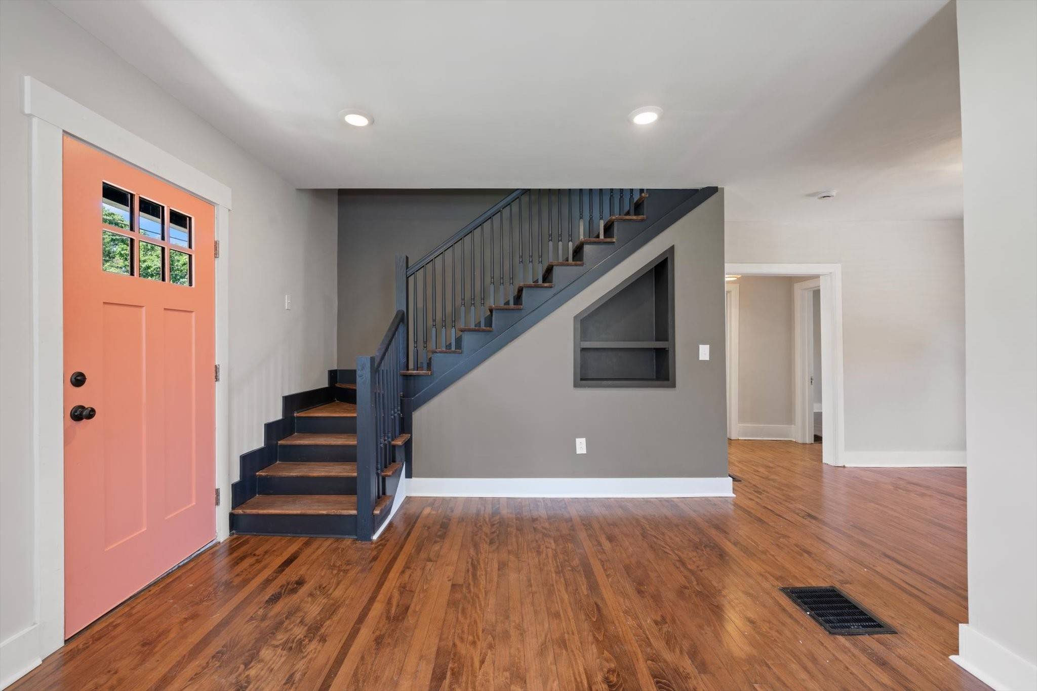 1327 McAlpine Ave, Nashville, TN 37216
