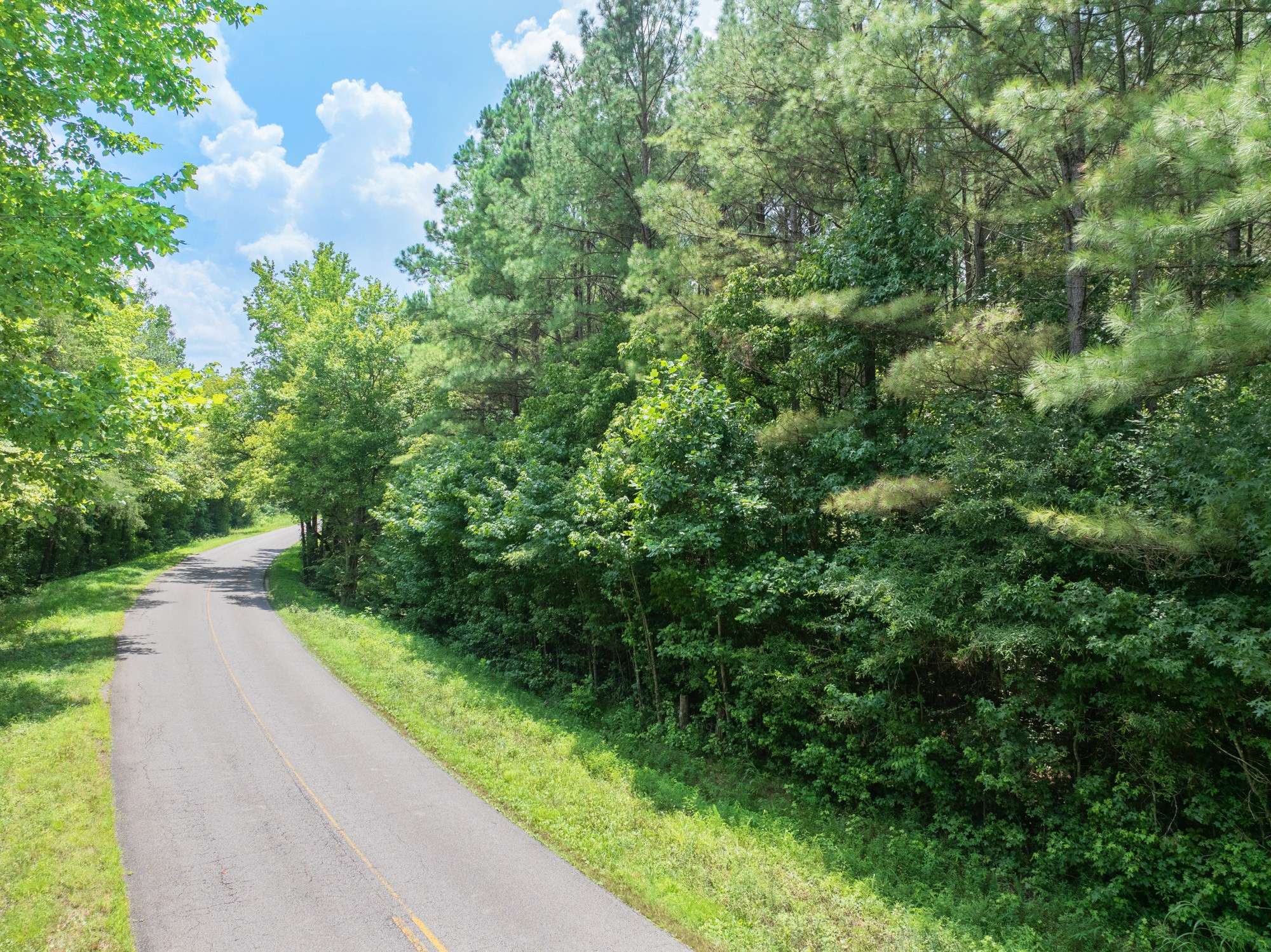 0 Darden Rd, Darden, TN 38328