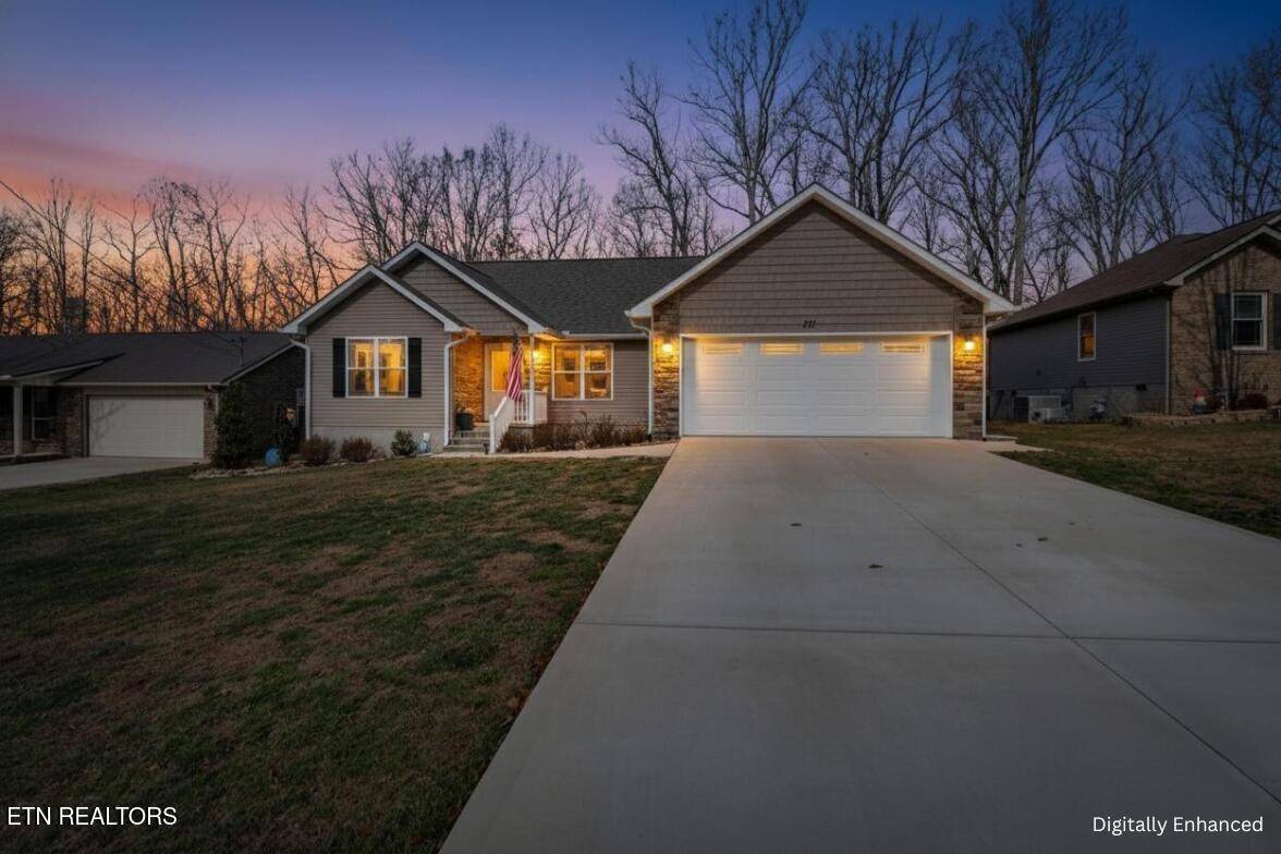 311 Lakeview Drive, Crossville, TN 38558