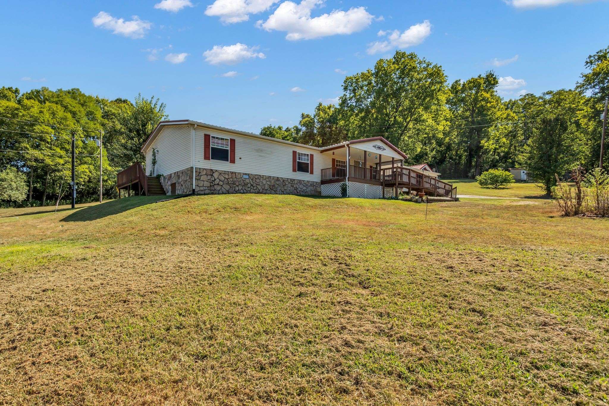 4107 Trousdale Lane, Columbia, TN 38401
