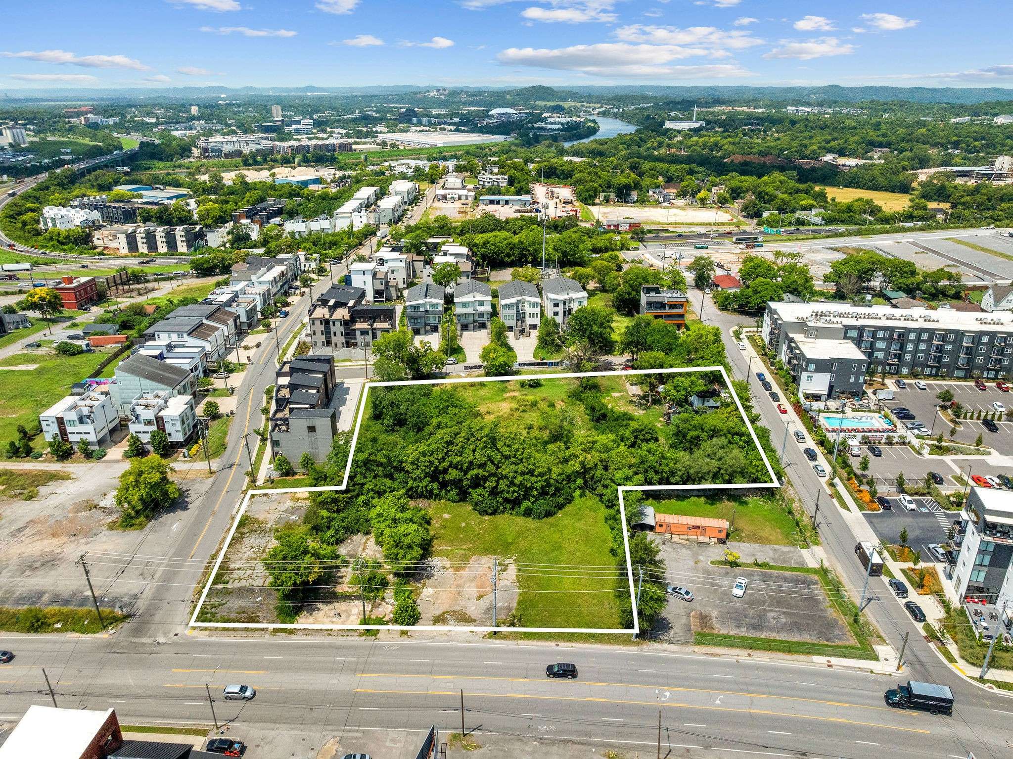 1312 Dickerson Pike, Nashville, TN 37207