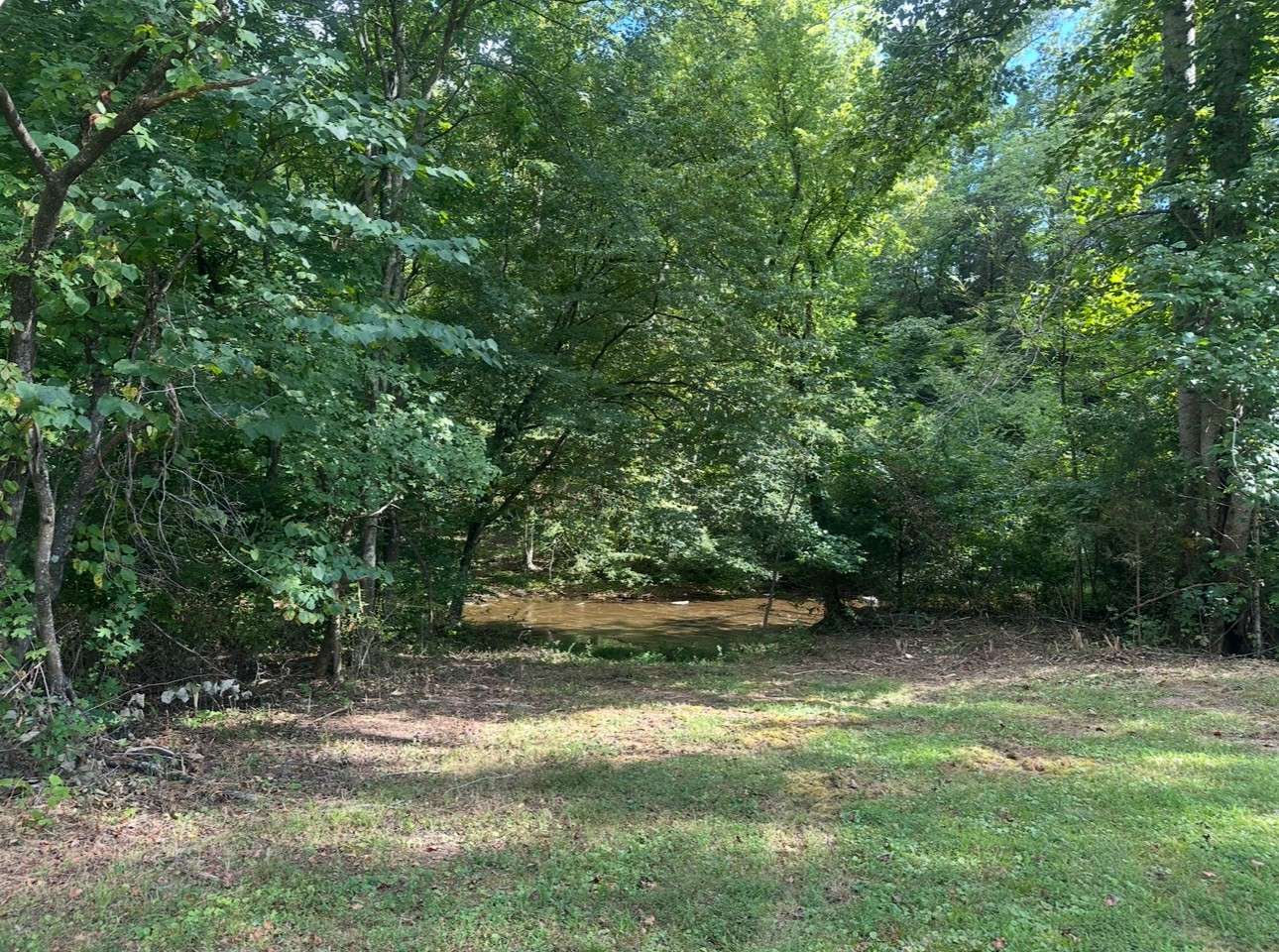 8884 Highway 412 W, Linden, TN 37096
