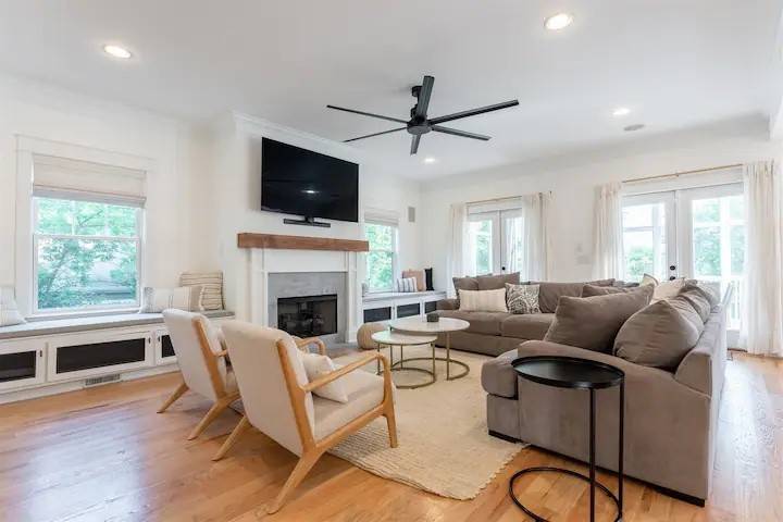 3311 Acklen Ave, Nashville, TN 37212