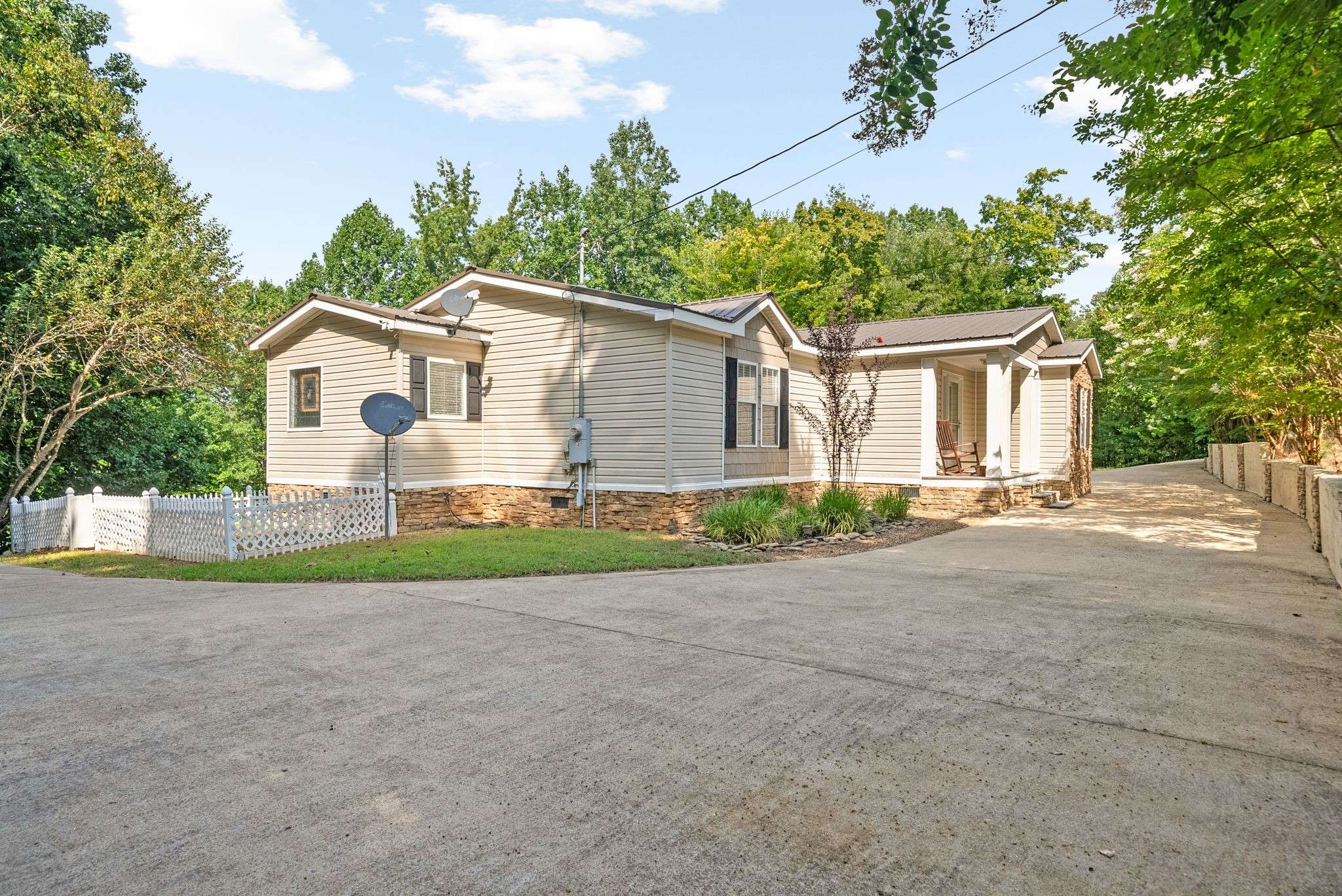 143 Saline Trail, Dover, TN 37058