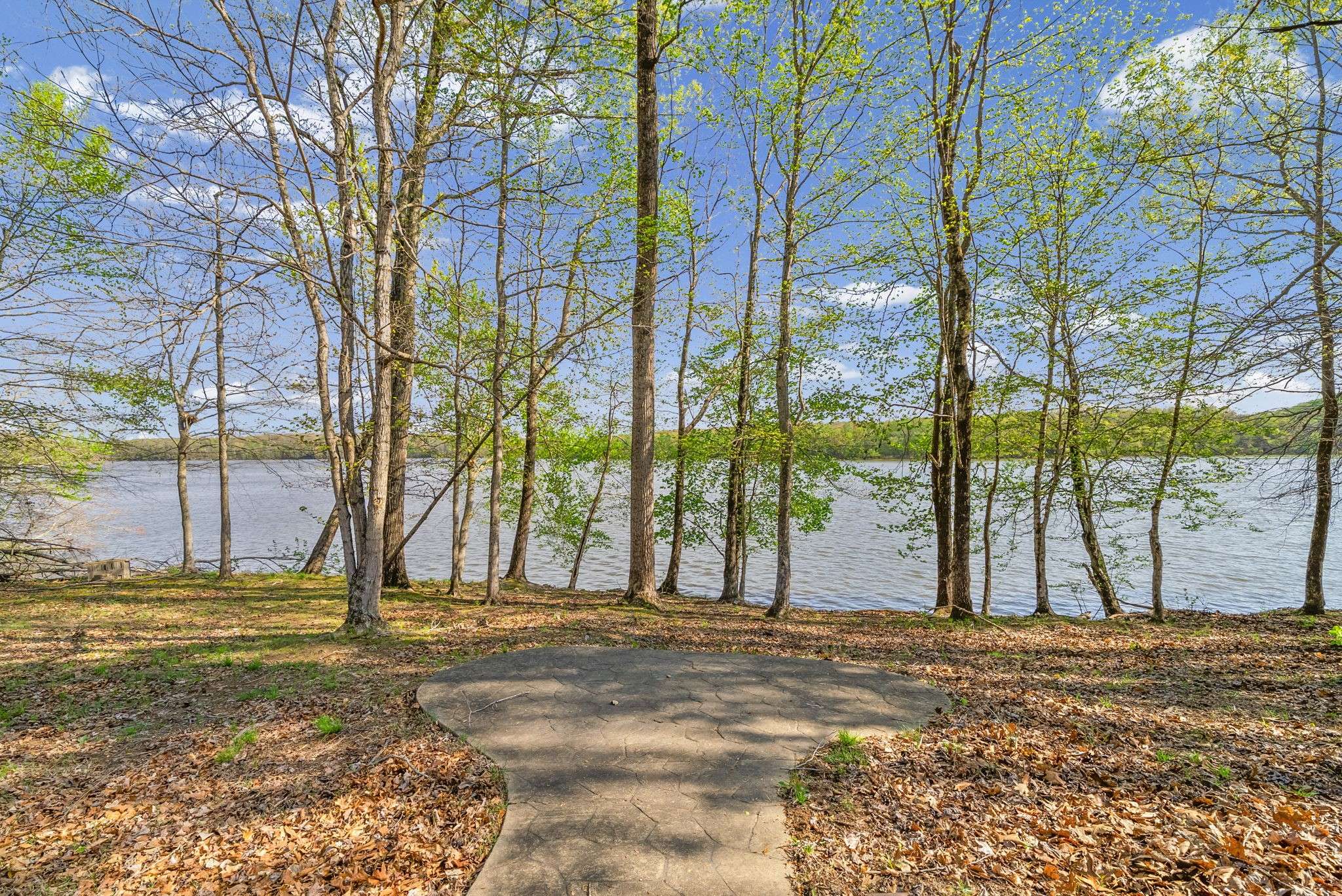 143 Saline Trail, Dover, TN 37058