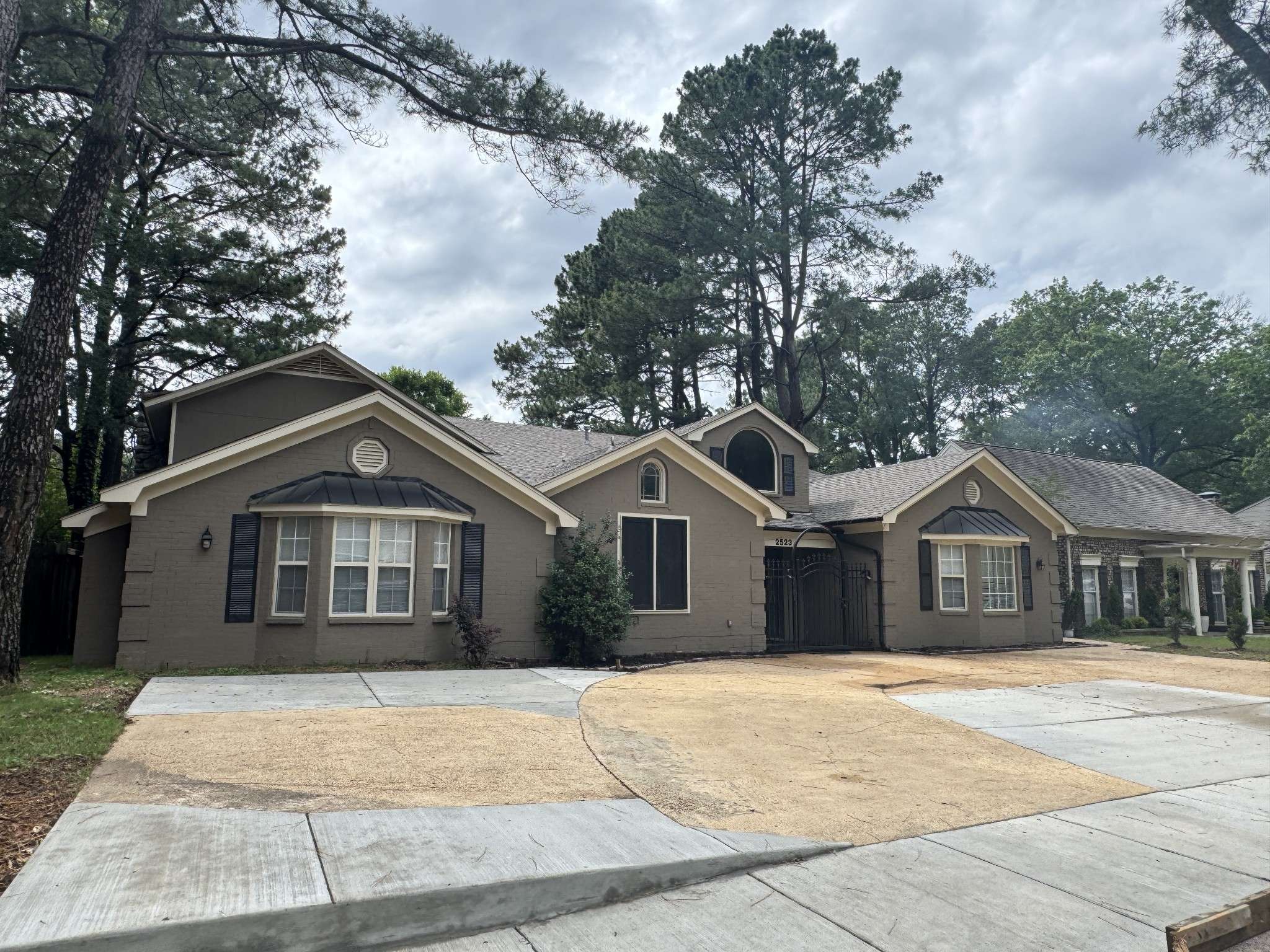 2523 Syon Dr, Memphis, TN 38119