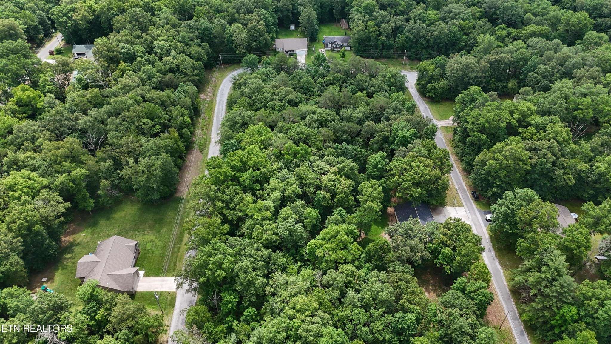 6110 Pocahontas Lane, Crossville, TN 38572