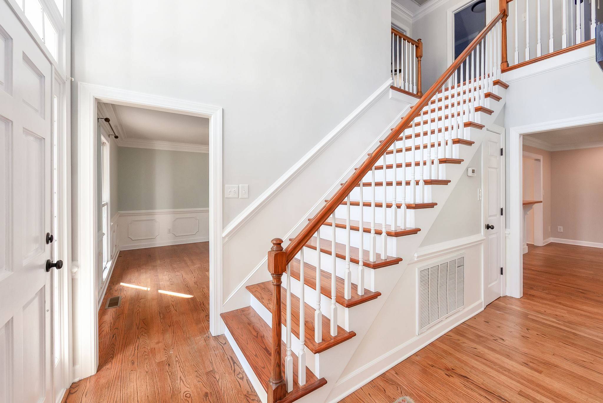 465 Shadow Ridge Dr, Jackson, TN 38305