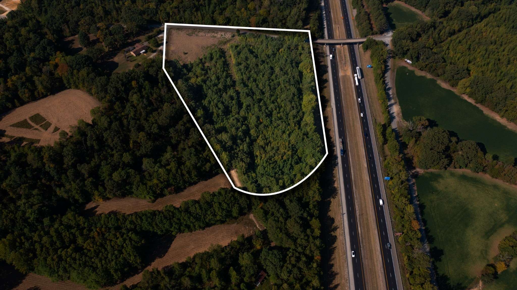 1 D Young Rd, Holladay, TN 38341
