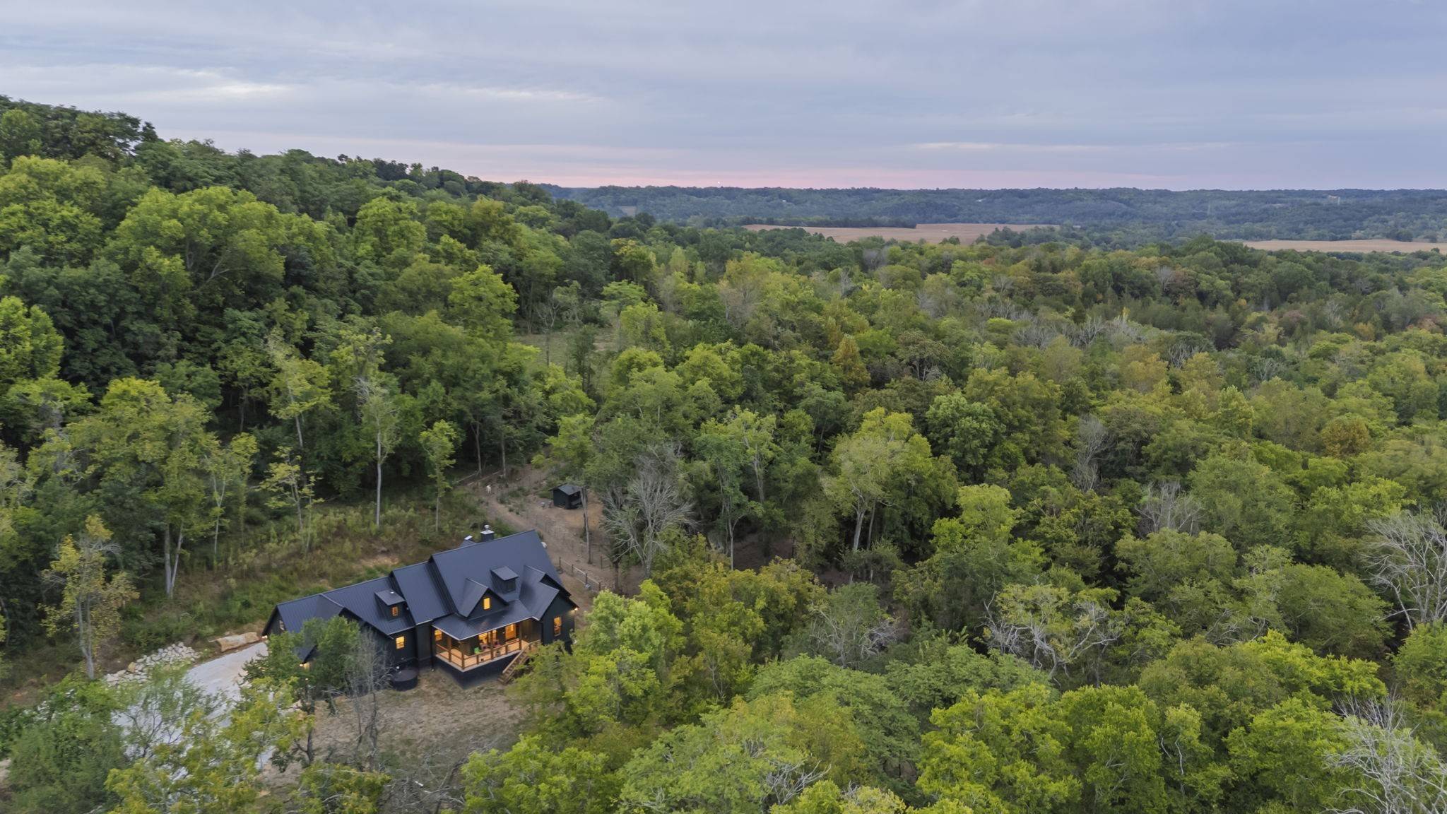 2320 Stephens Road, Columbia, TN 38401