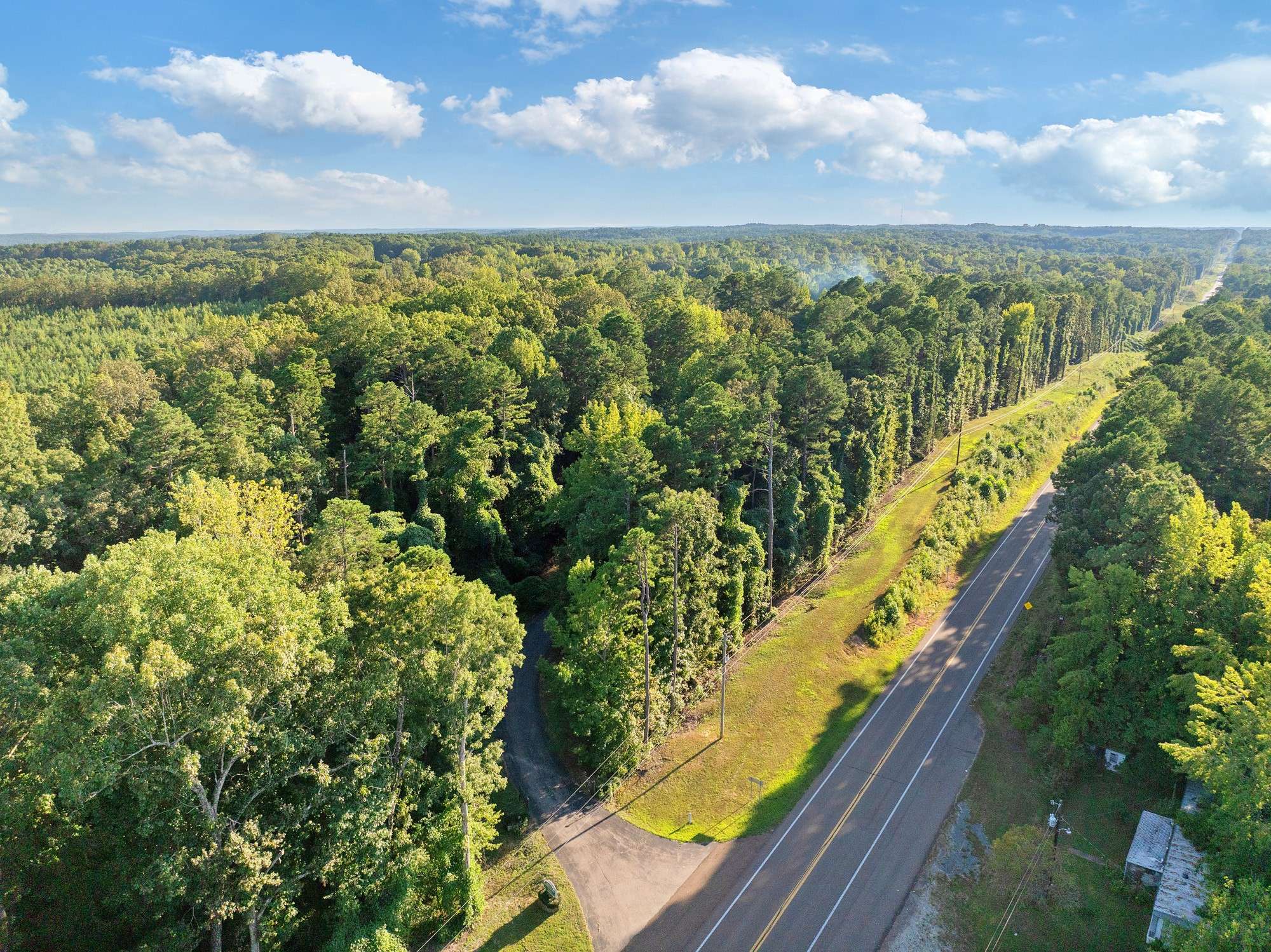 115 Chalet Ln, Henderson, TN 38340
