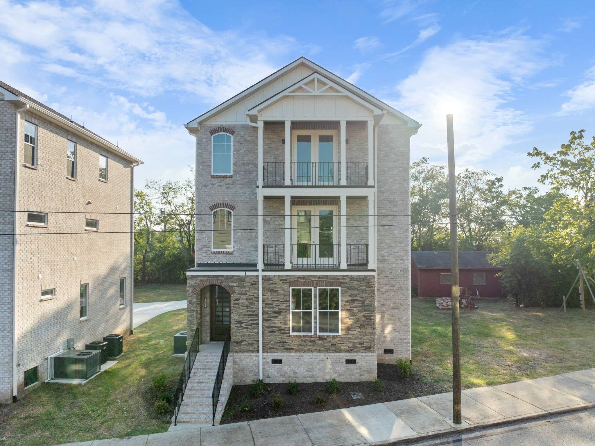 1105 11th Ave #N, Nashville, TN 37208