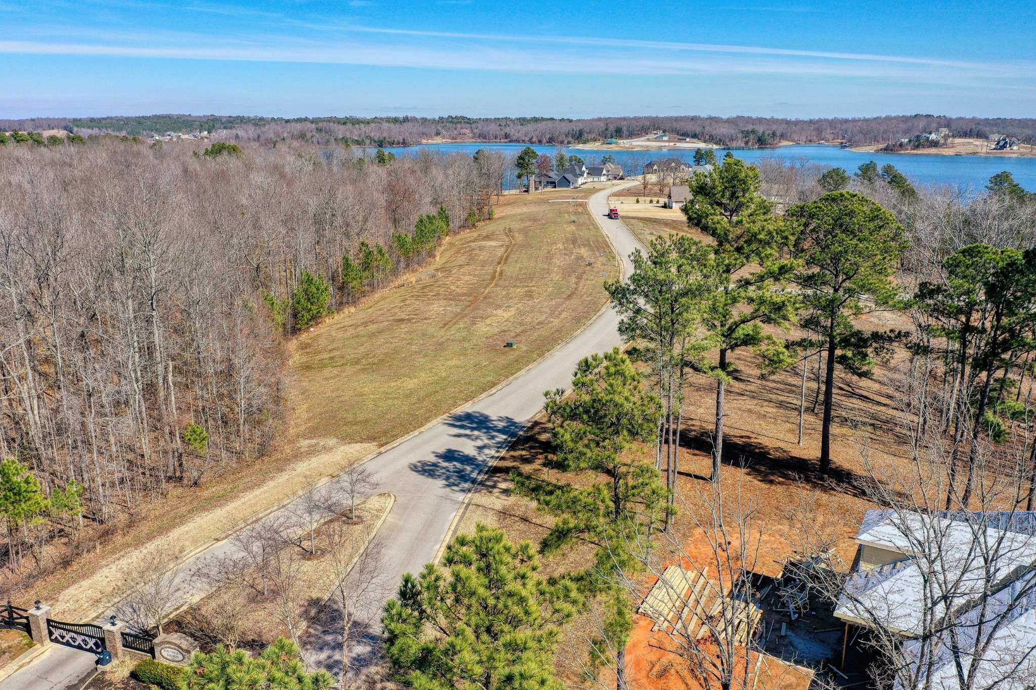 0 Southern Shore Pt, Huntingdon, TN 38344