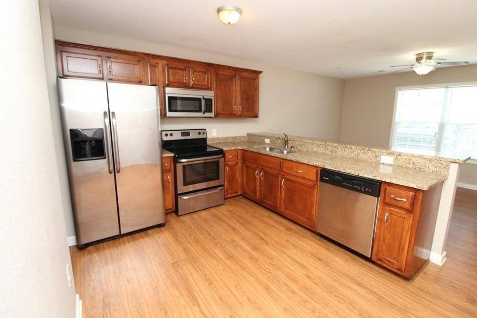 704 Donelson Parkway #B202, Dover, TN 37058