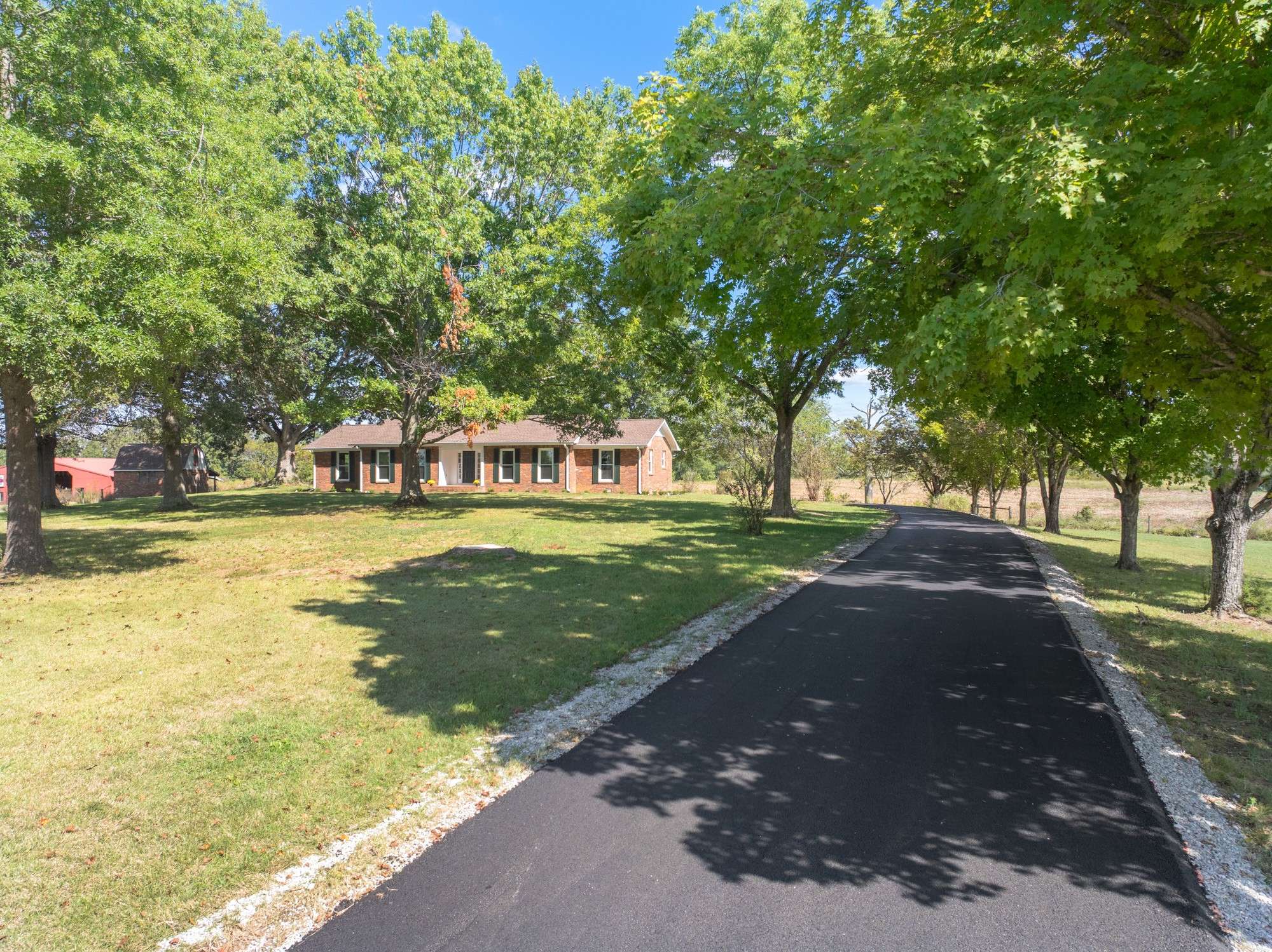 6920 Highway 192, Holladay, TN 38341
