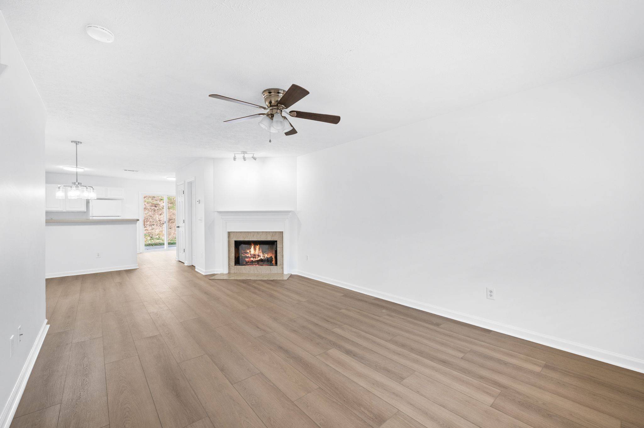 524 Shadow Glen Dr, Nashville, TN 37211