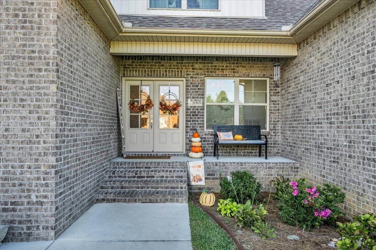 170 Briarwood Ln, Smithville, TN 37166