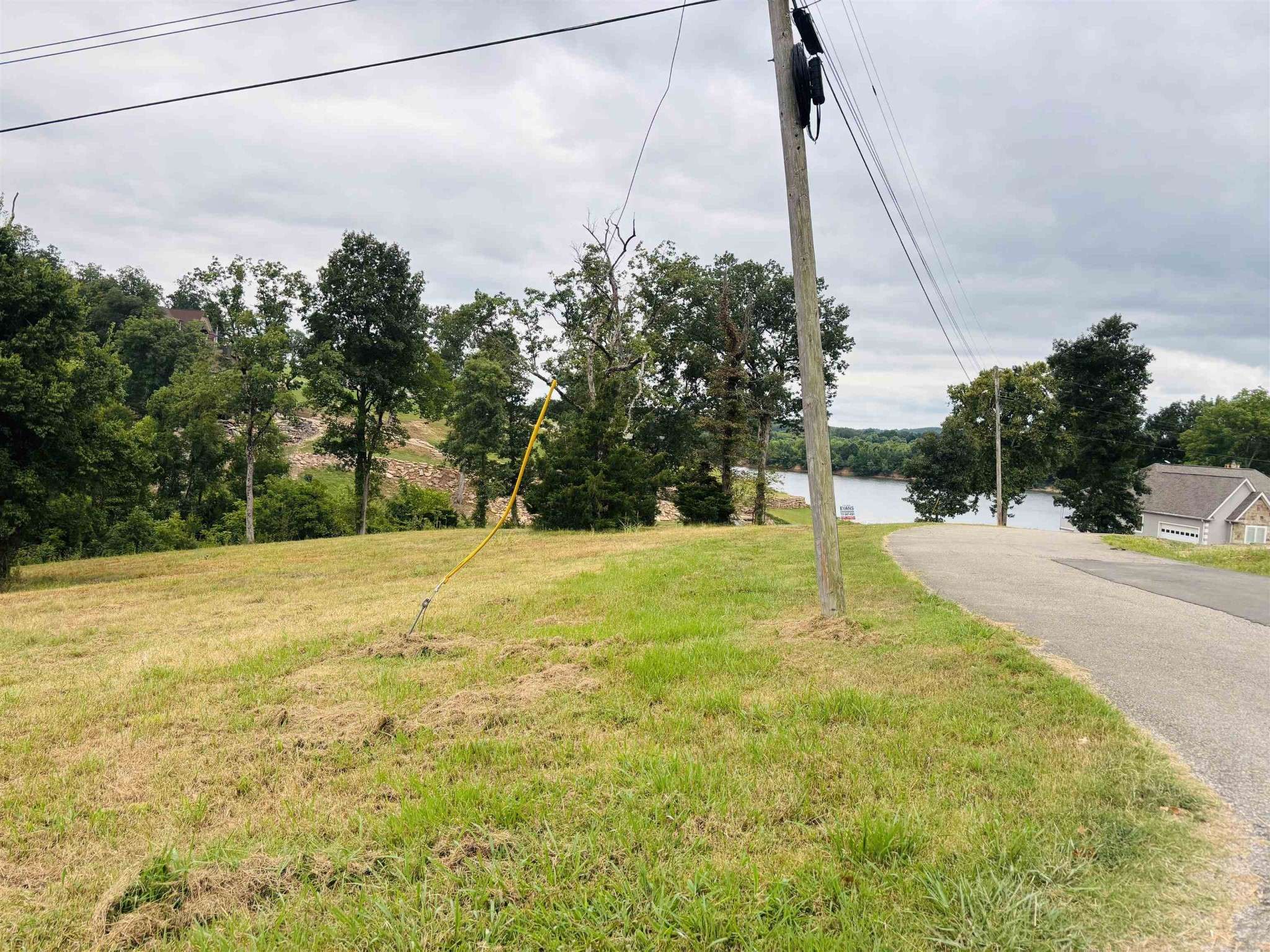 0 RIVERS EDGE CIR, Bath Springs, TN 38311