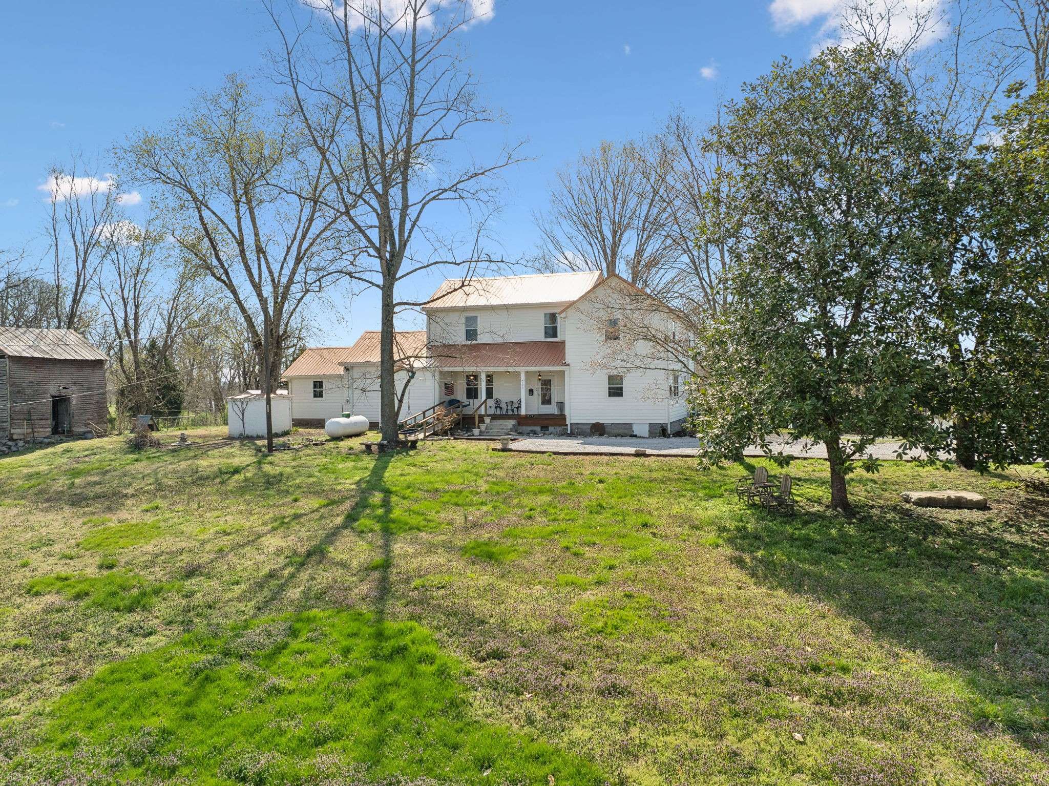 20 Bledsoe Borough Ln, Riddleton, TN 37151