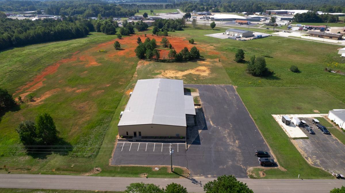 23100 Austin Whitt Rd, Ardmore, TN 38449