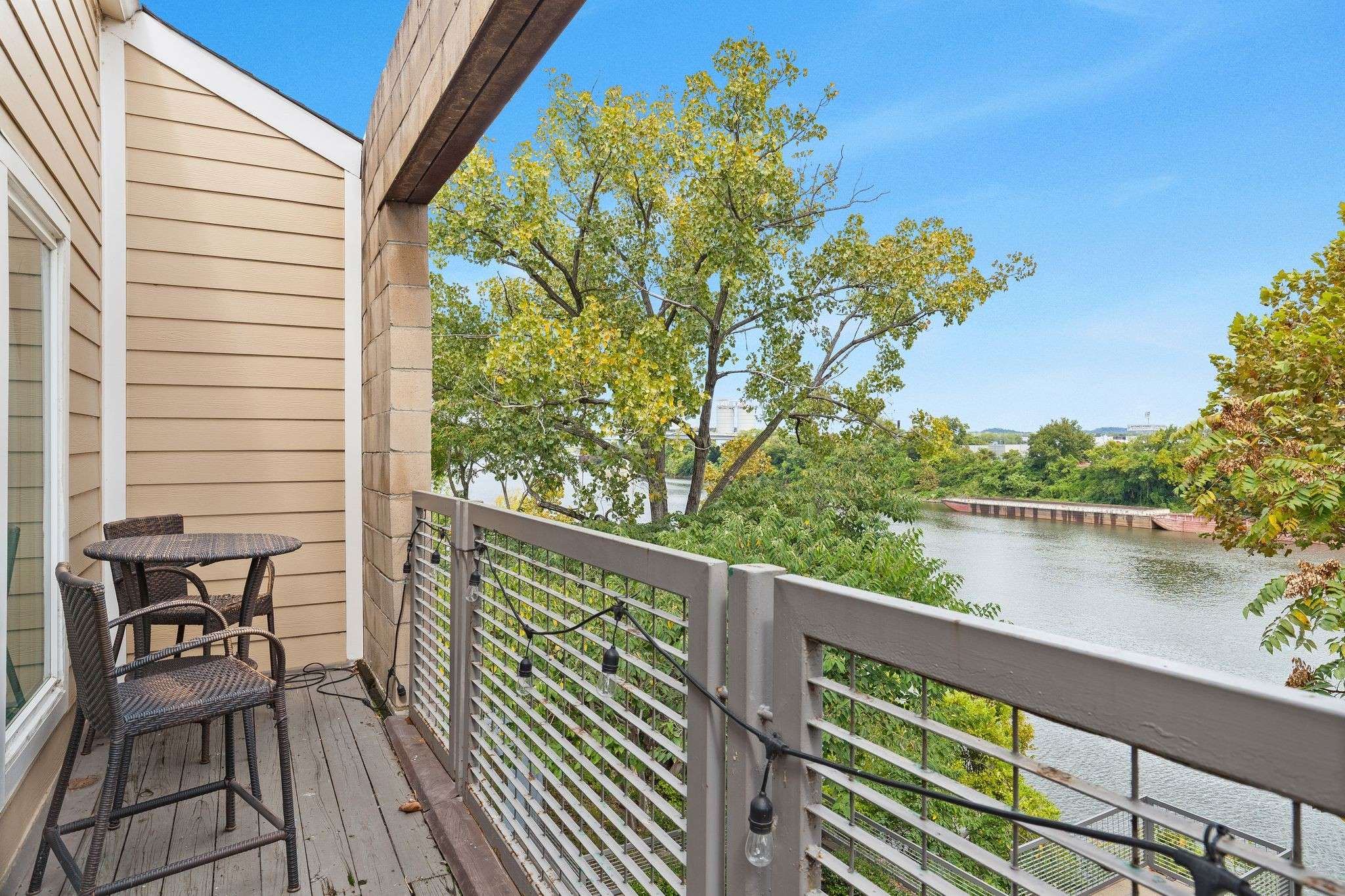 732 1st Ave #N, Nashville, TN 37201