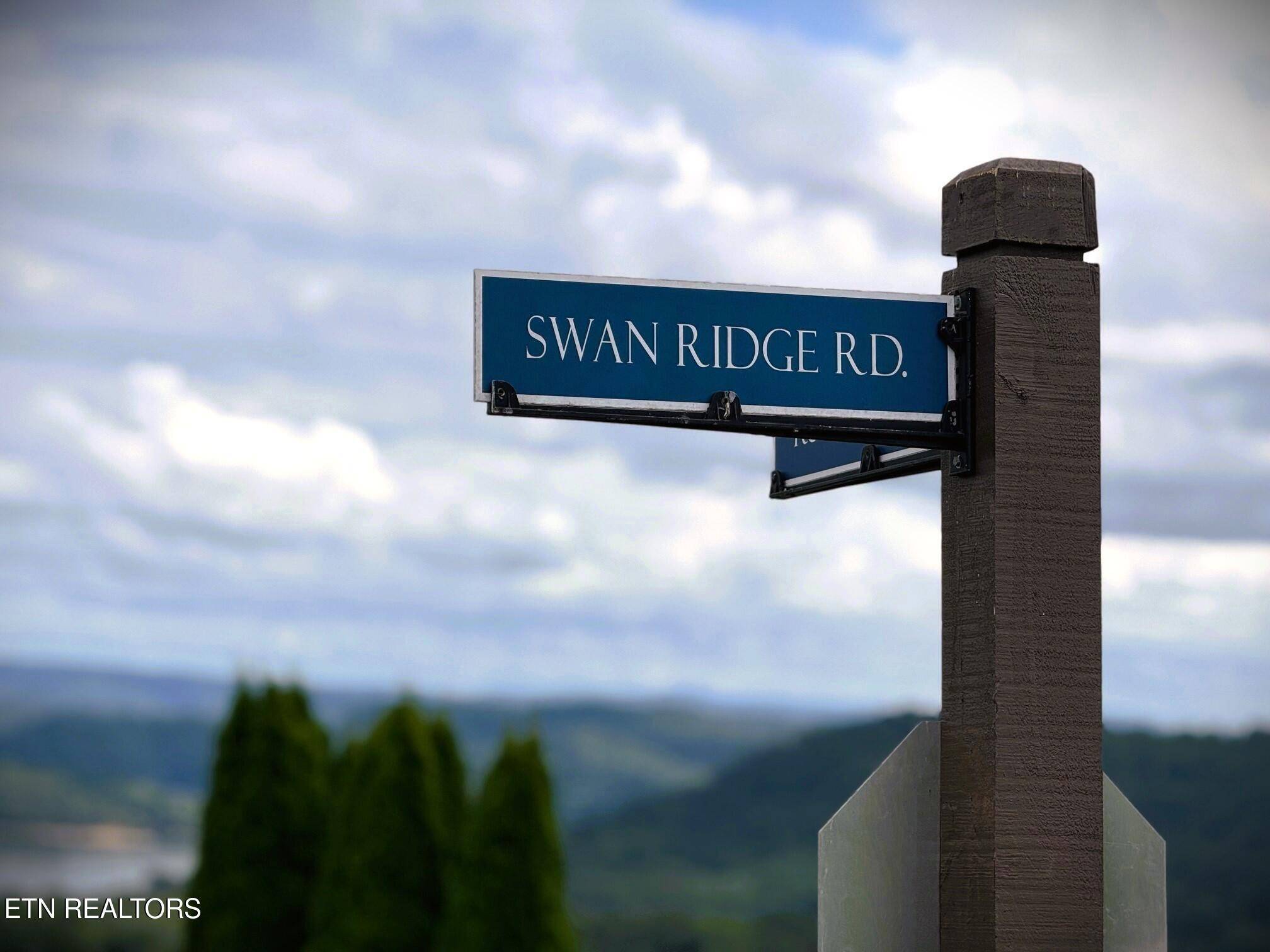 15 Swan Ridge Rd, Hilham, TN 38568