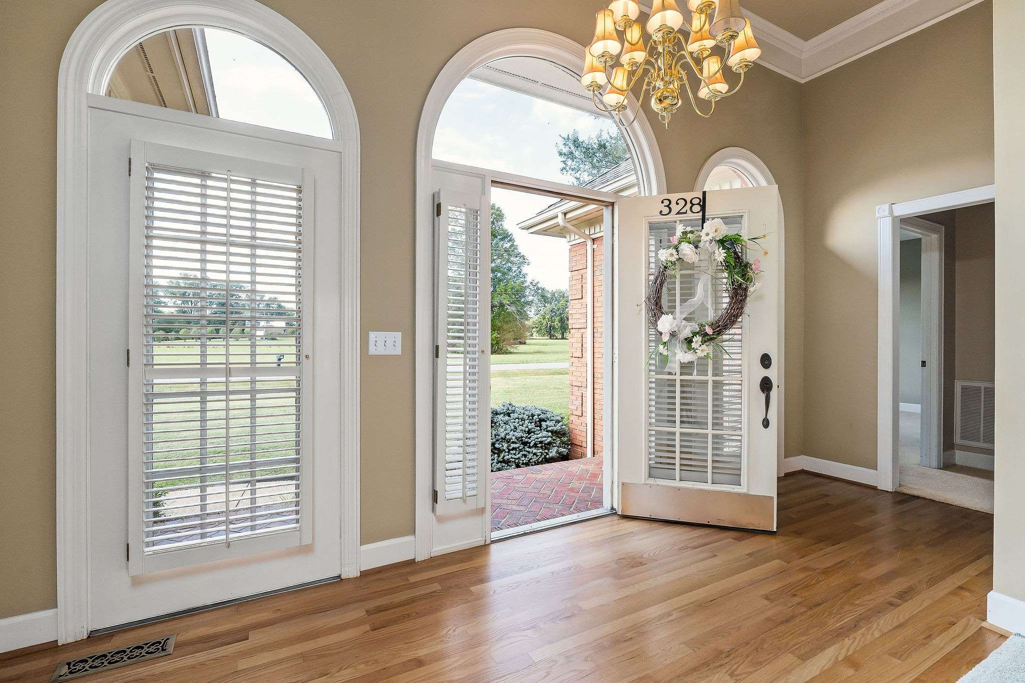 328 Riley Ave, Smithville, TN 37166
