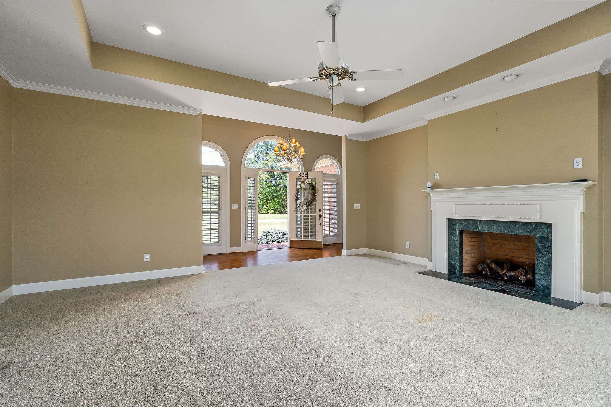 328 Riley Ave, Smithville, TN 37166